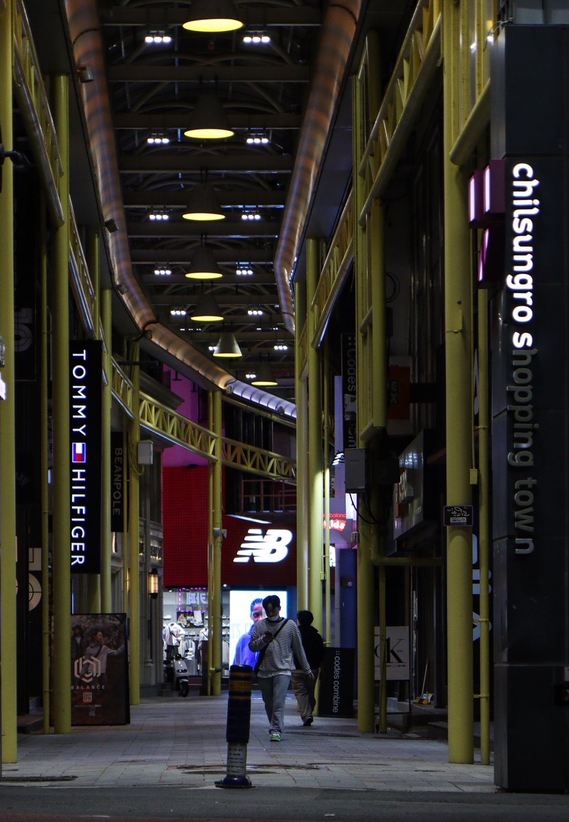 DanSh1elds's tweet photo. Few more from Jeju after dark
#Citylights #streetphotography #neonlights #Jeju #Jejucity #Jejuisland #Southkorea #solotravel #sabattical #Canon90d https://t.co/tCfYKj5dbU
