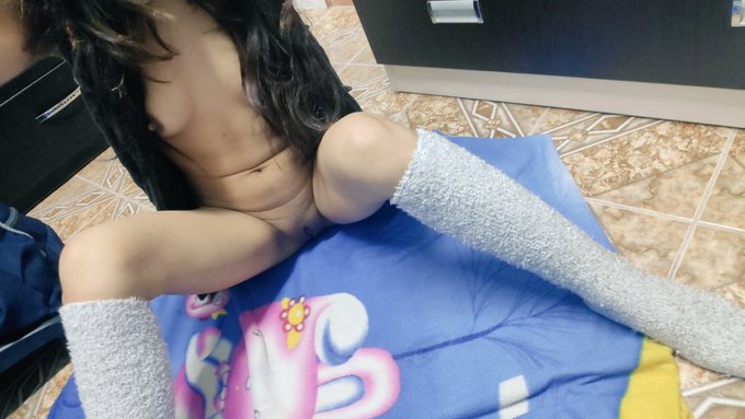 Buenos d&iacute;as chicos, espero tengan un d&iacute;a relajado. Preguntita: qu&eacute; tipo de videos porno consumir&iacute;an?<a href="/tag/lingerie"class="tags"><span>#lingerie</span></a><a href="/tag/webcam"class="tags"><span>#webcam</span></a><a href="/tag/modelo"class="tags"><span>#modelo</span></a><a href="/tag/swinger"class="tags"><span>#swinger</span></a><a href="/tag/lenceria"class="tags"><span>#lenceria</span></a>