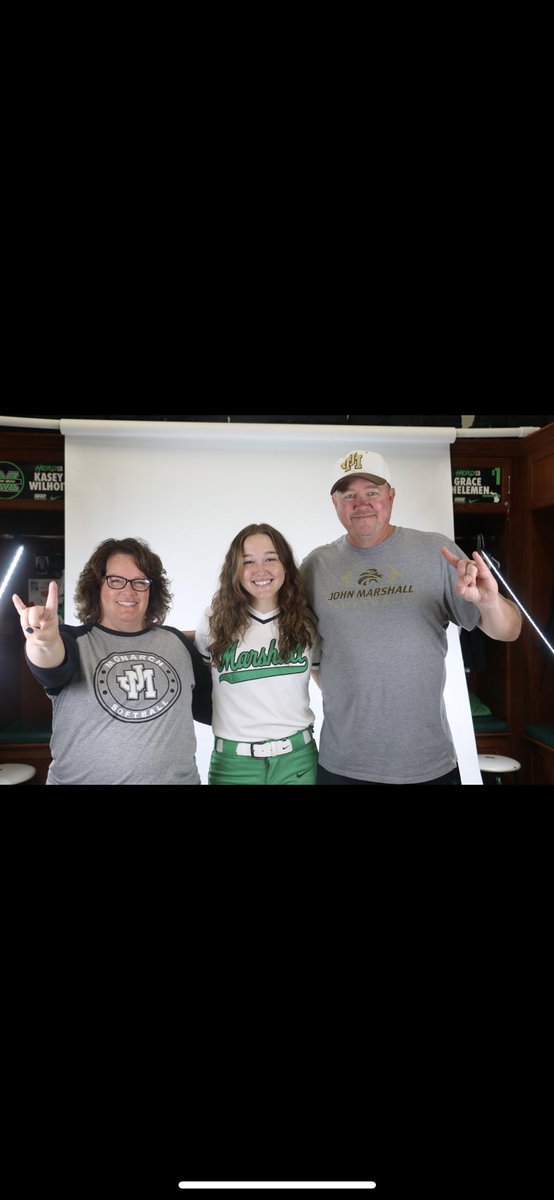 ava blake tweet media