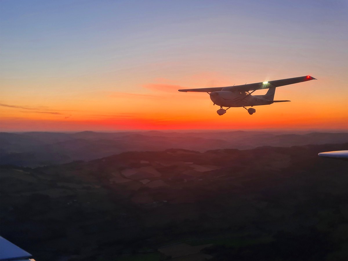 Valentin 🐧 tweet media