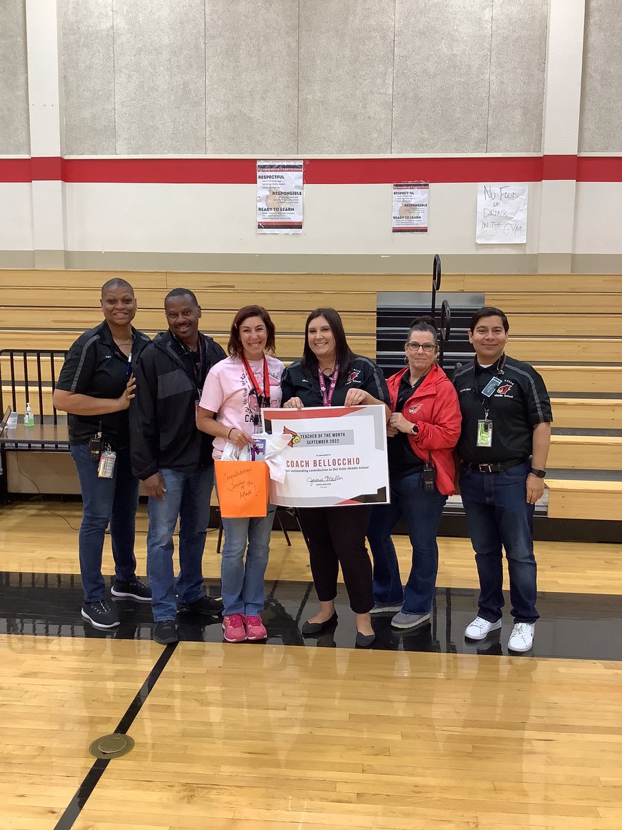 DVISD_DVMS's tweet photo. Celebrating #DVMSstrong #DVMSheros for the month of September: TOM, Coach Bellocchio &amp; a tie for SOM Ms. Roan &amp; Coach Wright. Congratulations! https://t.co/DK6NmhQDSY