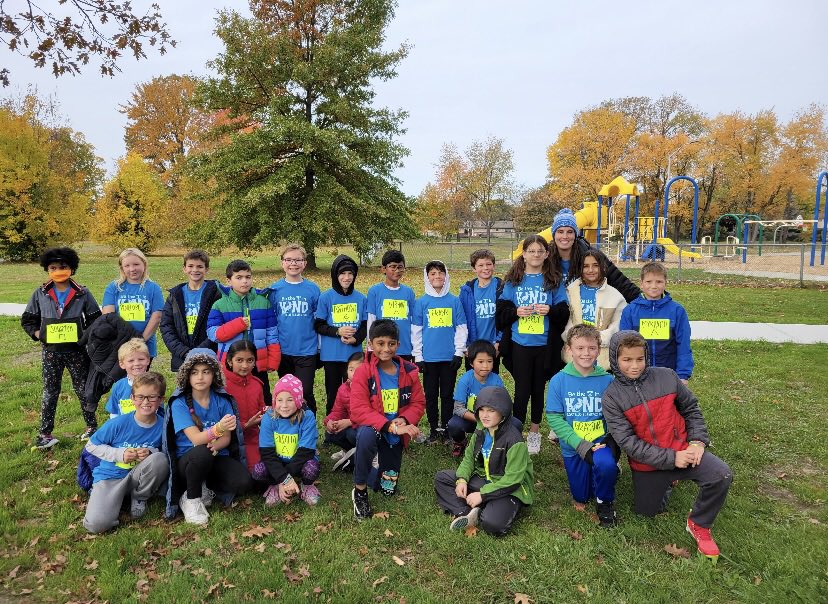 Amanda Oliver (@mrs_aoliver) on Twitter photo These Innovators did an awesome job during the Fun Run!! <a href="/Costello_Tweets/">Costello Elementary</a> These Innovators did an awesome job during the Fun Run!! <a href="/Costello_Tweets/">Costello Elementary</a>