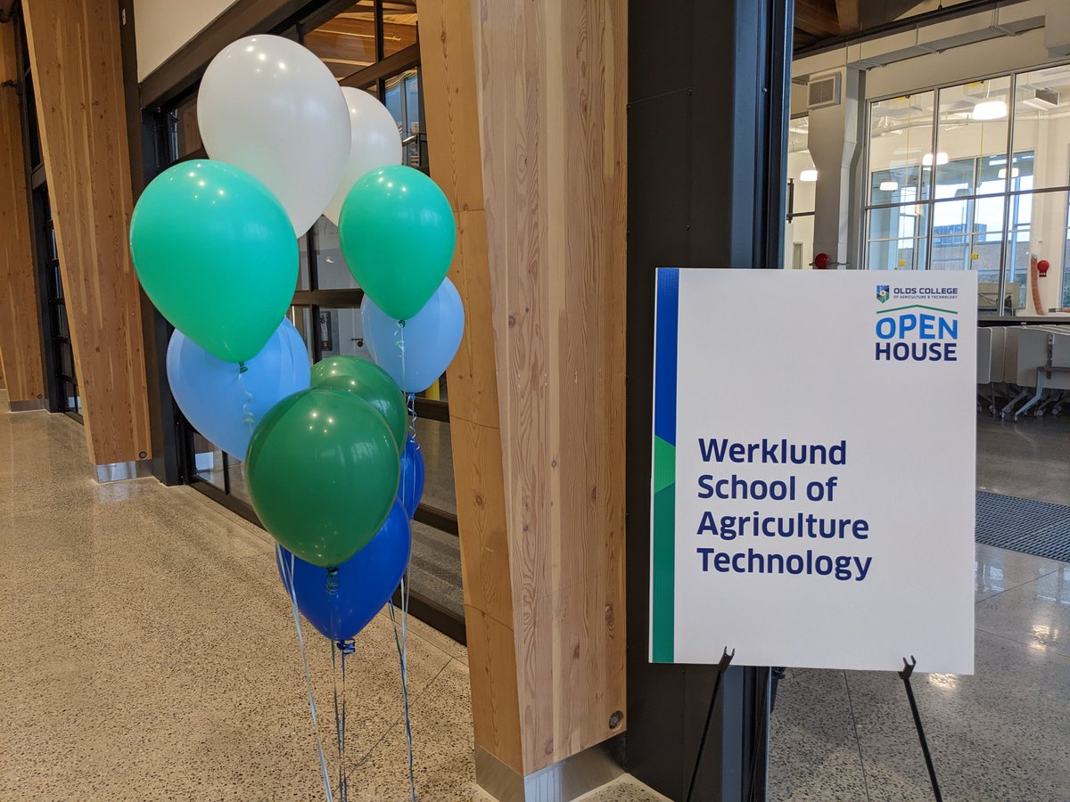 peter_mal's tweet photo. Good vibes @OldsCollege this morning.     The team has done so much to prepare for #openhouse. https://t.co/AgbNhXnGcZ
