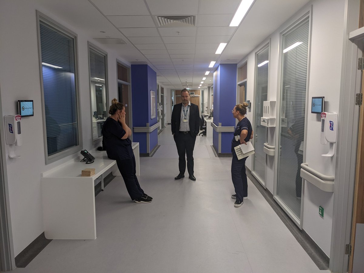 Peter Wright tweet media