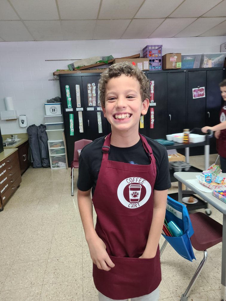 ColpoAmanda's tweet photo. Our Coffee Cart employees at Norton were out making their rounds again today in their brand new aprons! @NortonPrincipal @NortonCougars @JCPS_ECE @JCPSSuper #preparedandresilientlearner #effectivecommunicator #coffeecartfridays https://t.co/xDfaUaejEs