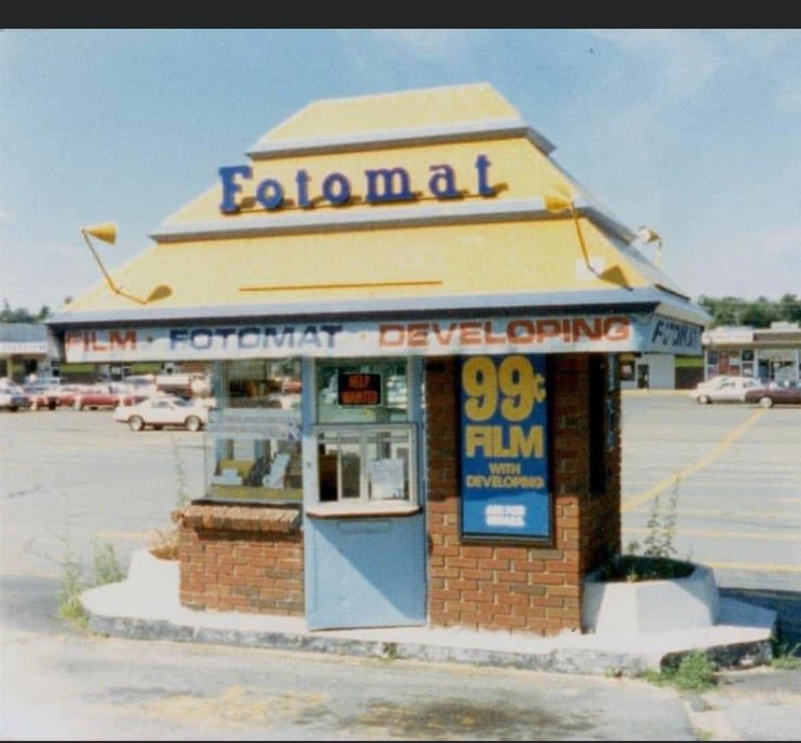 32shea's tweet photo. #flashbackfriday How it started. ποΈ Our building was a drive thru fotomat in the 80's! πΆοΈ Over time there have been some additions, including our current remodel and expansion. Soon we'll show you "how it's going"! #phx #vintagephx #supportlocalaz #north32nd #sheaborhood #32shea https://t.co/o95uRcLSoK
