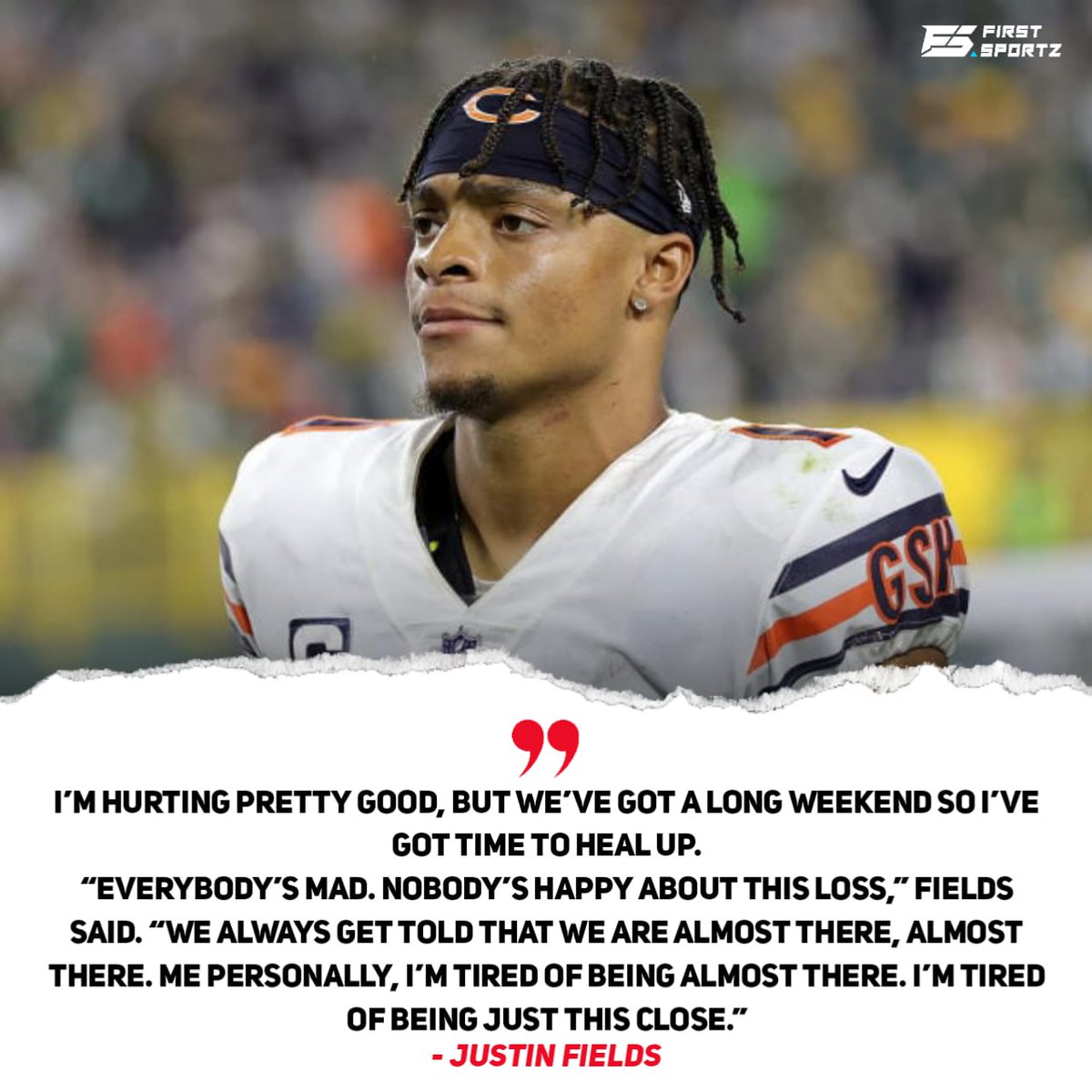 FirstSportz_NFL's tweet photo. Bears quarterback Justin Fields took some hard hits in Thursday night’s loss to the Commanders, both on his five sacks and on his 12 rushing attempts. But he said afterward that he’s confident he’ll play in the Bears’ next game
#NFL #Commanders #CommandersvsBears #Bears https://t.co/E34EEKeXzK