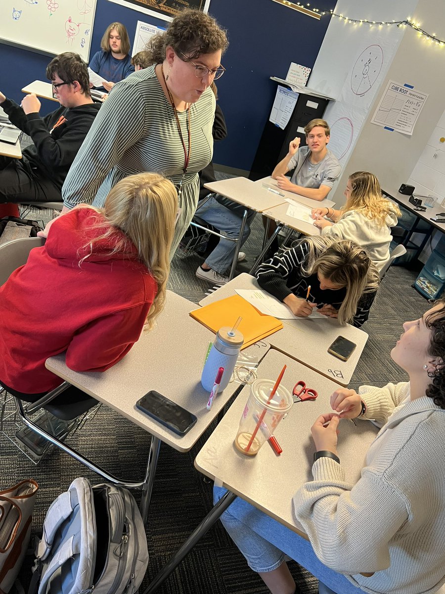 IDSLeighZ's tweet photo. Mrs. Smith’s Pre-calc students #collaborated using spaghetti noodles to discover what the graph of the sine function would look like. Mathematical 🗣and❓were through the roof! @York1YCH @York1Schools https://t.co/37M9YPaGuo