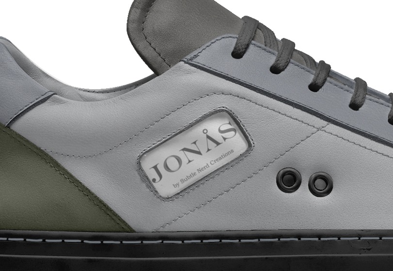 keepinIT_random's tweet photo. Check out these super cool shoes. Less than 36 hours left to pre-order a pair for yourself!
https://t.co/Ej9TWqP7eg https://t.co/MdqnEephwI