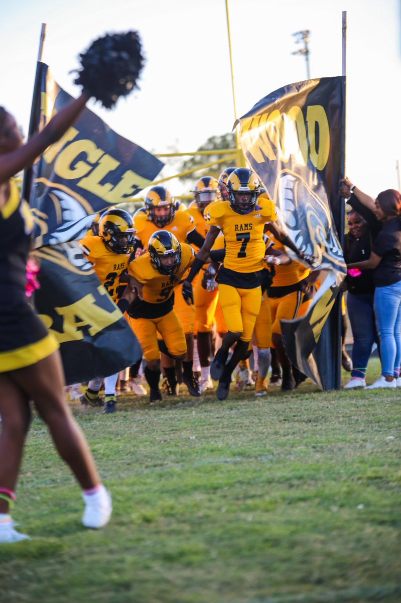 Emauri Hampton (@emaurihampton) on Twitter photo Game day 🖤💛🖤💛 <a href="/JulioValcarcel5/">Julio Valcarcel</a> <a href="/enhancesports15/">enhancesportstrainin</a> <a href="/EnglewoodFTBL/">Englewood Football</a> <a href="/SeanWilks_1/">Sean Wilks</a> <a href="/fobo05/">Sean Foy</a> #Gorams #rampride Game day 🖤💛🖤💛 <a href="/JulioValcarcel5/">Julio Valcarcel</a> <a href="/enhancesports15/">enhancesportstrainin</a> <a href="/EnglewoodFTBL/">Englewood Football</a> <a href="/SeanWilks_1/">Sean Wilks</a> <a href="/fobo05/">Sean Foy</a> #Gorams #rampride