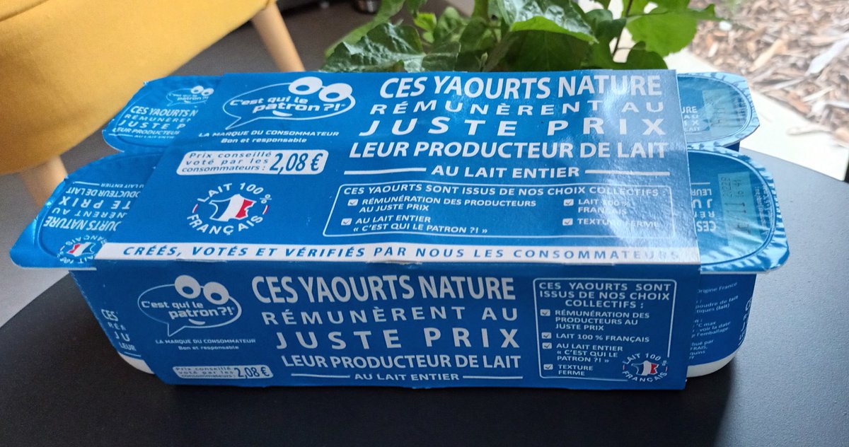 JPhilippebrun's tweet photo. [#Ess - Signaler] #ConsommAction : Je signale la présence des #yaourts nature de la #Scic @C_qui_le_Patron à l'hyper @Leclerc de #Lagord (17) 😋🥛cc @les_scop @NicoChabanne ⤵️ https://t.co/21ZR98b2Mf