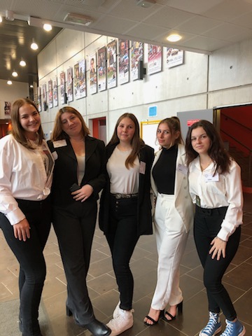 Henry Isabelle tweet media