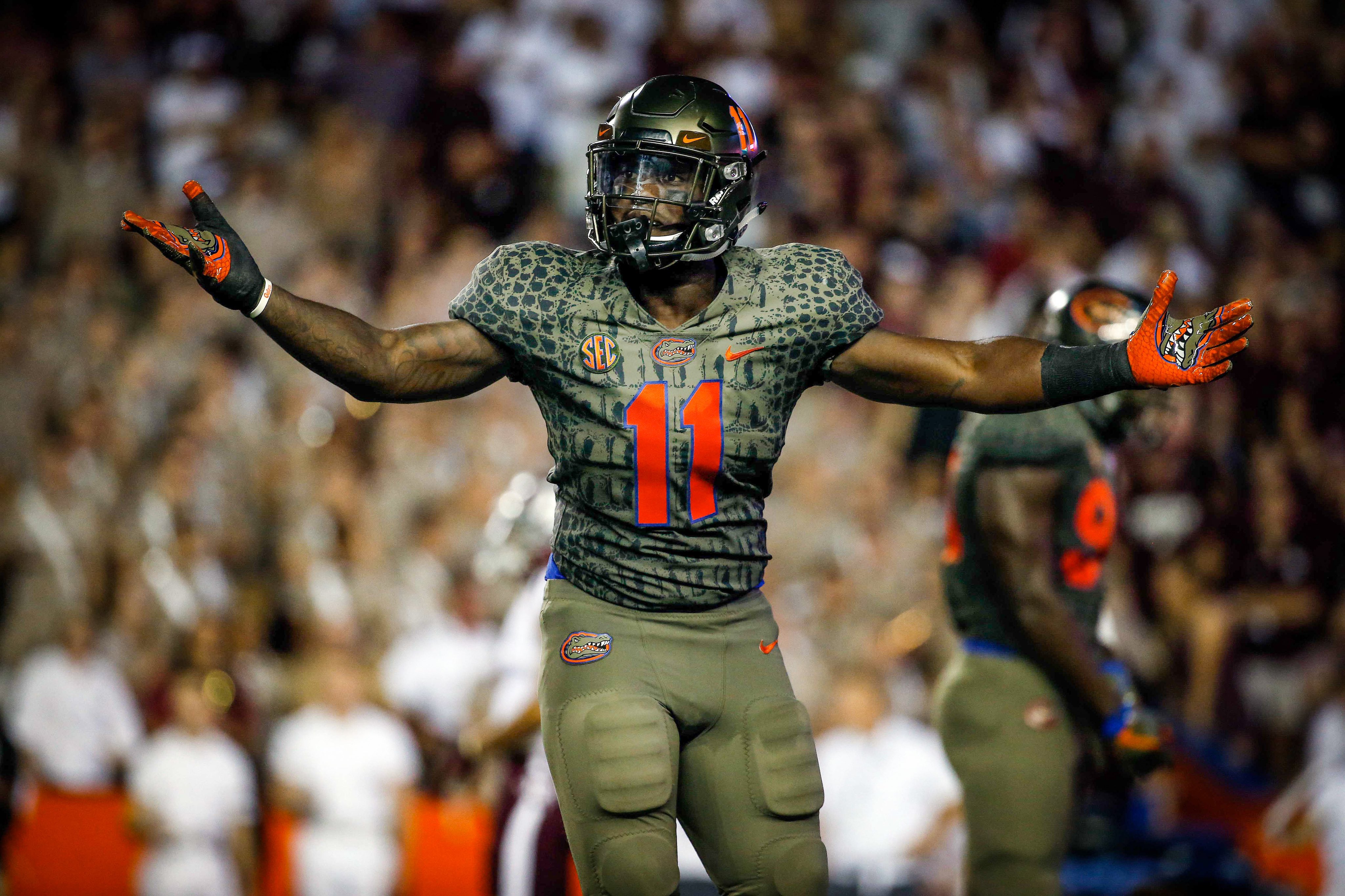 Gators Uniform Tracker on X: Exactly 5 years ago today… Swamp Green  uniforms 🐊 #GoGators #JUMPMAN  / X