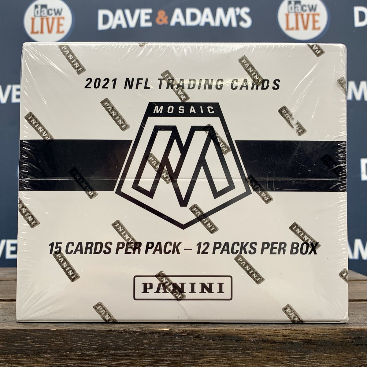 dacardworld's tweet image. 🚨 NFL Week 6 Giveaway 🚨

One randomly selected winner will receive this 2021 Panini Mosaic Football Cello Multi 12-Pack Box!

To Enter:
• Retweet &amp;amp; like this tweet
• Follow us
• Tag a friend 

Winner will be announced from all Twitter entries on Monday (10/17)!

Good Luck 🏈