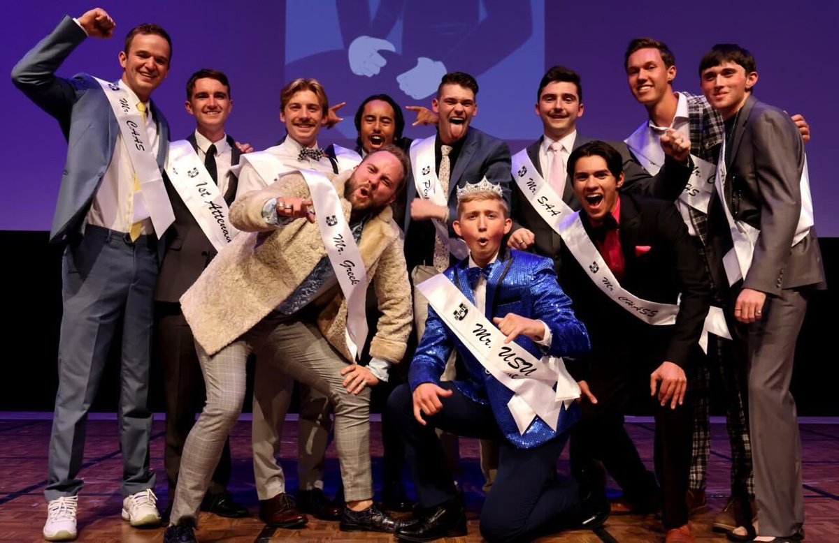 USU Forever Blue 💙🦋🧢🐟🚙🦕🌀🔹
Thanks to everyone who came out to all of the events this past Homecoming Week! We love our Aggie fam!