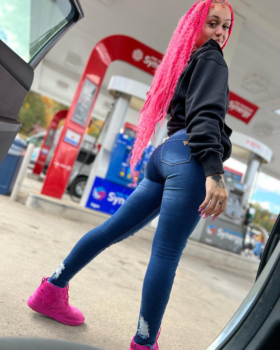 _klattooo's tweet photo. 🥰🥰🥰 https://t.co/nJZ08VnVac