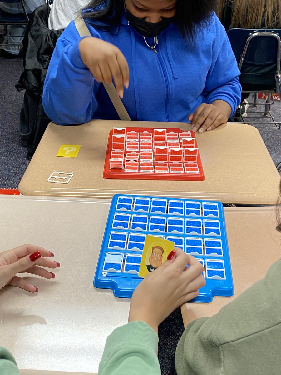 Lamphere Spanish tweet media