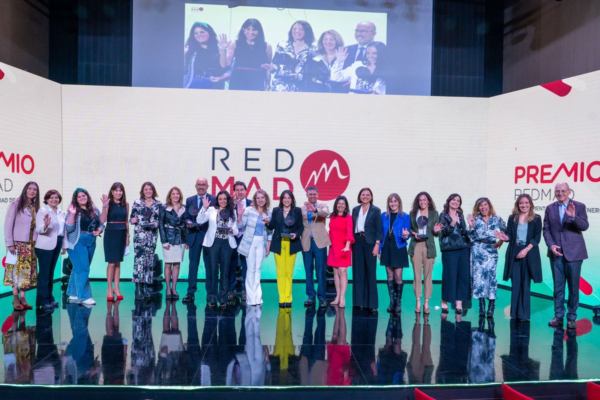 redmad_chile's tweet photo. Este jueves 13 de octubre realizamos una nueva edición del #SummitREDMAD 2022 "Mujer, liderazgo y trabajo", donde además se llevó a cabo la entrega del #PremioREDMAD 2022. 

➡️Pueden revisar la galería de fotos aquí: https://t.co/h0T6VSM6n9 https://t.co/q0oSzYdNcZ