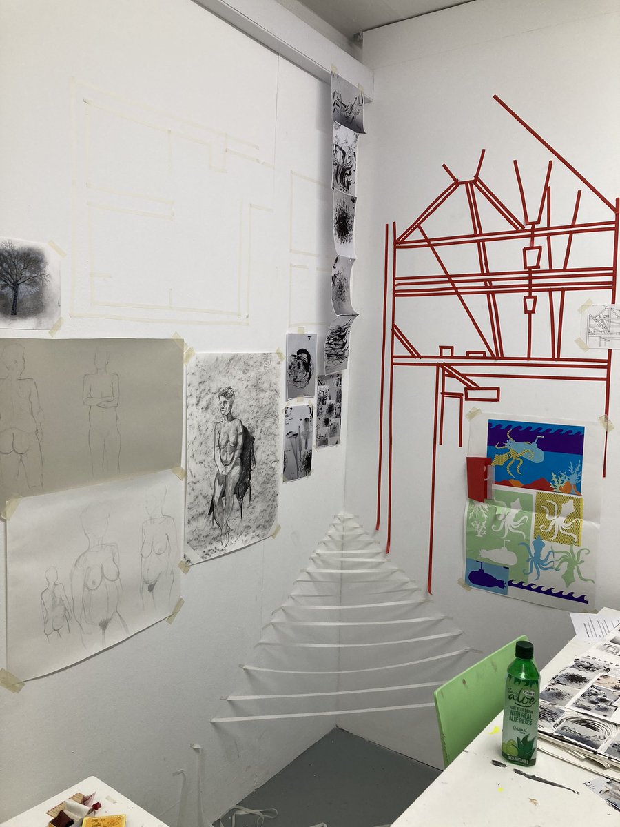 StaffsFoundatio's tweet photo. @staffsuni_dta Foundation A&amp;D drawing week ends! Some great work presented by the students, well done! Future Cities starts next week with guest @MariaJMSArch kicking things off! https://t.co/3csDFm3CfP