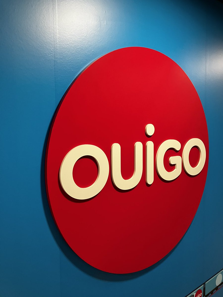 Thom_Lab's tweet photo. Très heureux de poursuivre l’aventure #OUIGO 🤩 Let’s go pour le monde de la conception &amp; adaptation du plan de transport ! Pour toujours + de petits prix + de destinations et + de 🚅 !! https://t.co/FaGiu5ojai