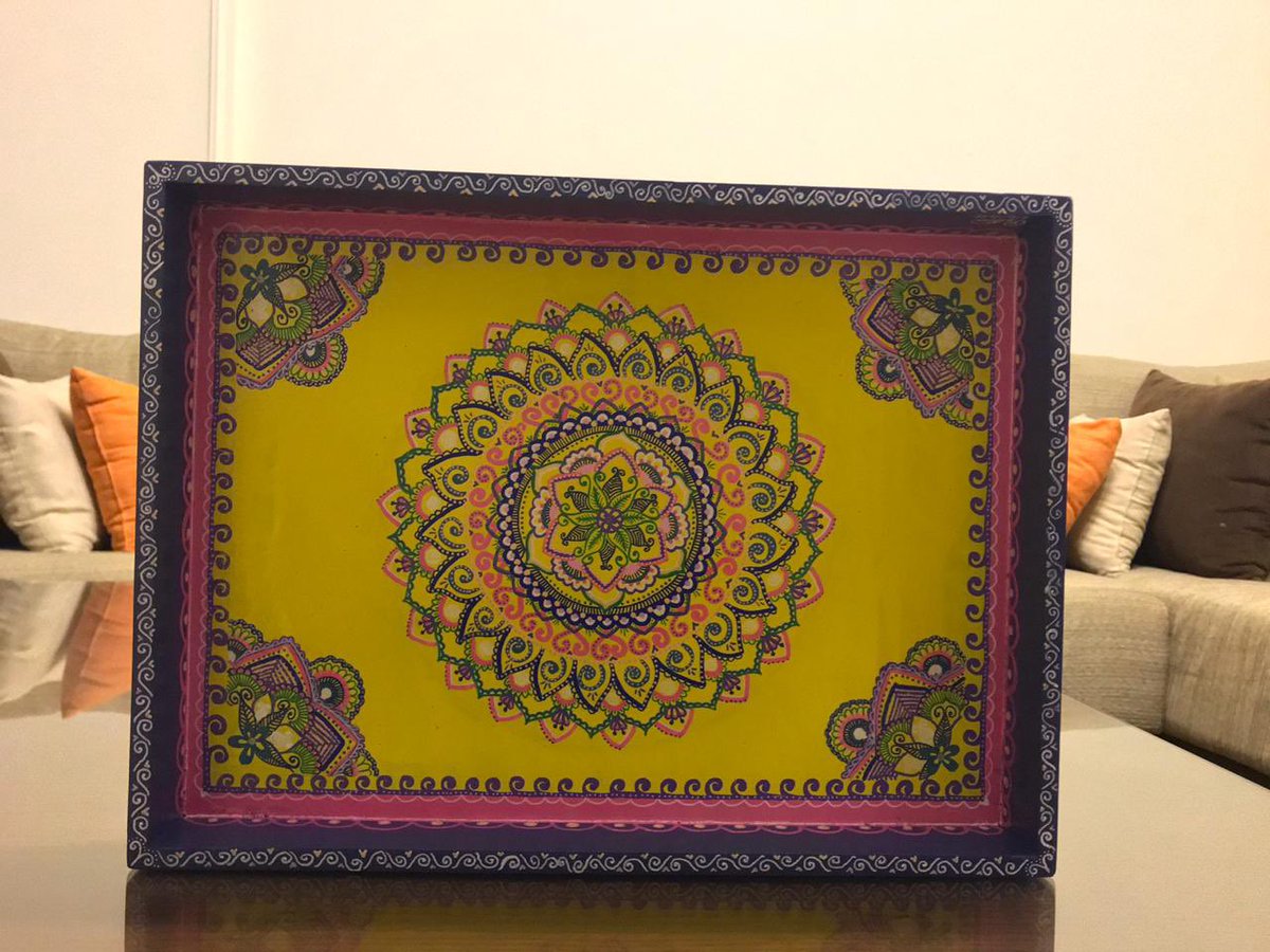 Partisanal1's tweet photo. “Colors are the smiles of nature.” - Leigh Hunt
 Some spirit added to a wooden tray 🎨
#mandala 
#colorfull 
#painting_on_wood 
#wooden_tray
#posca
#zendoodle 
#zenartfeatures https://t.co/0sNPl1vEev