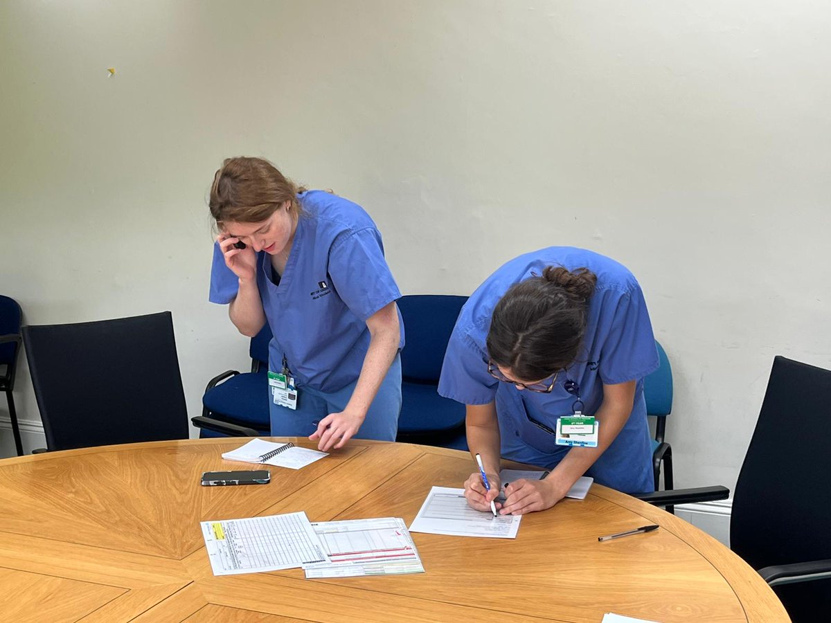 BTHFTUG_meded's tweet photo. First full day of SOC after the trial run last week. Trying to emulate life as an FY1 as close to the real thing as possible! Confused patient, deteriorating patient, breaking bad news and stuff that can wait! Busy day in Undergraduate HQ!
@GreenleesGeorge @FayeAlexander_ @BTHFT https://t.co/N19xRXRJWN