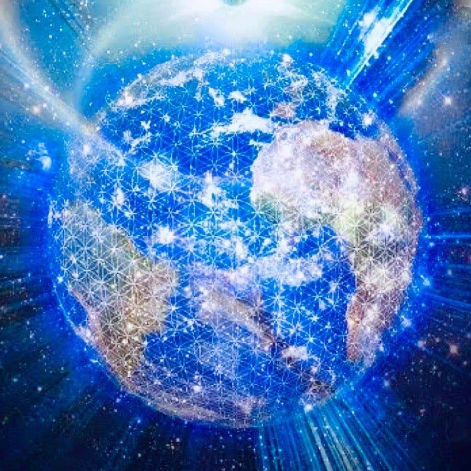 PositiveSue's tweet photo. It's all a game and a show out there politically....don't get drawn in....a new far better world is emerging! β€οΈπβ€οΈ
#stayfocused #positiveoutcomes #breakdowntobreakthrough #keepyourvibrationshigh
#politics #show #newworld #newearth #abetterworld https://t.co/etXnn4xmg5