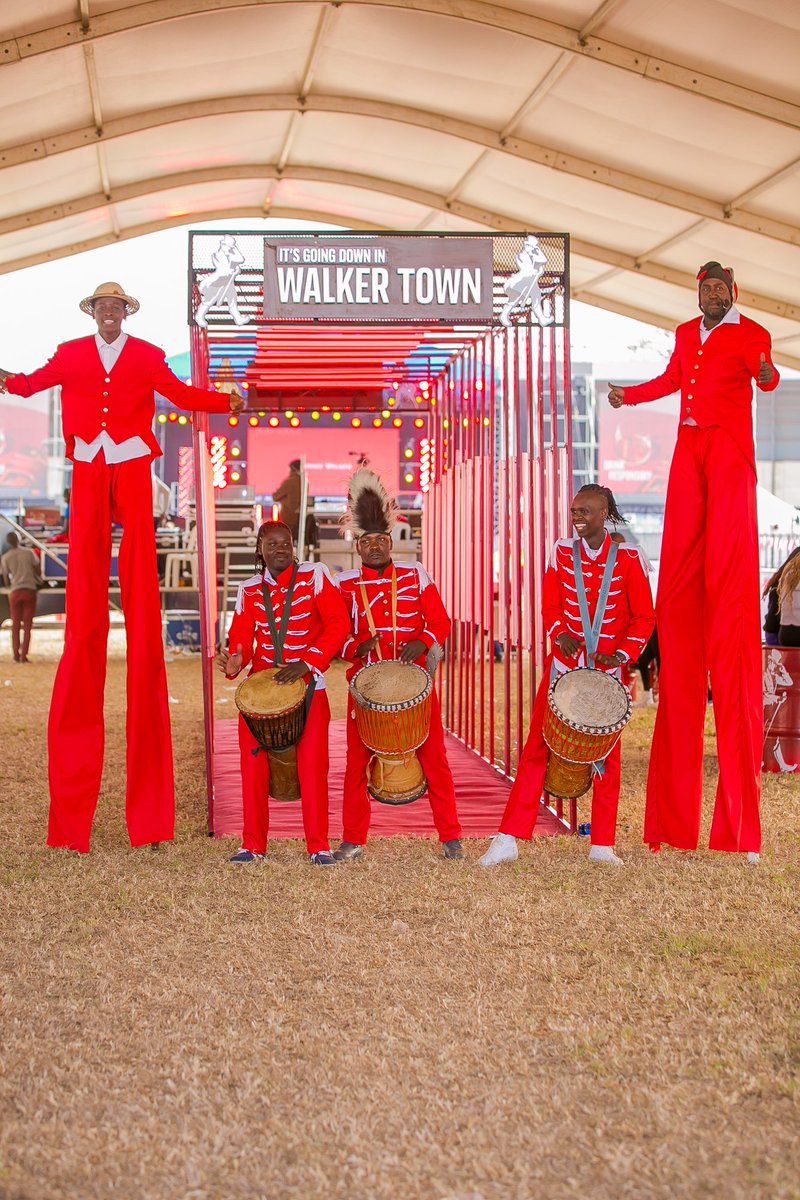 MOEGI_SNR's tweet photo. Kama ilikupita #RugerInMeru Kinoru Stadium event ilikuwa moto🔥 ilijaa kama kitu ingine,Ruger's performance ilikuwa raha tupu. Nviiri,Bensoul,Dj Grauchi waliperform kuruka @JohnnieWalkerKe had a splendid setup. Next isikupit, can't just wait #WalkerTownMeru event #KeepWalking https://t.co/BkaPWd3Mk4