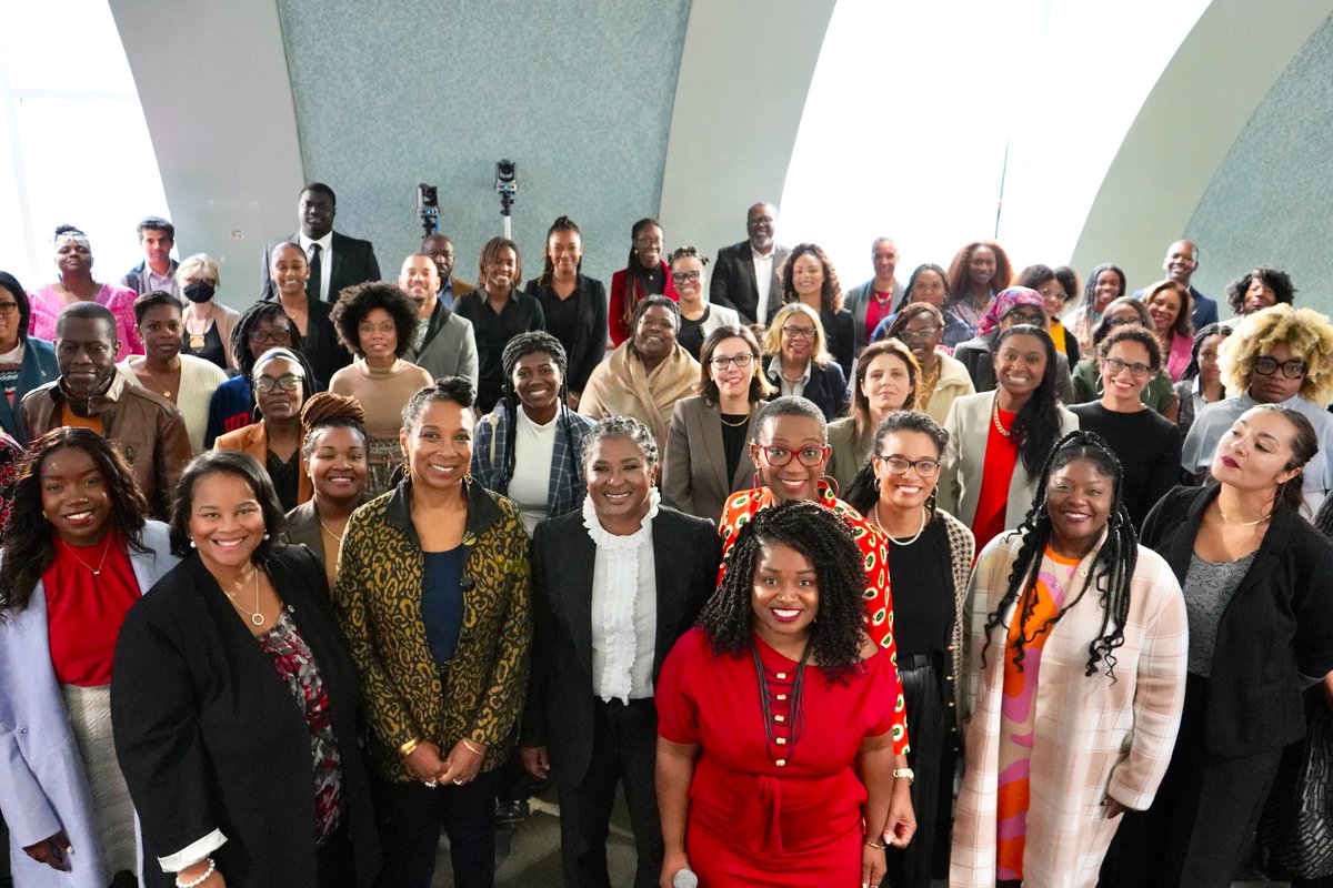 HUWomensCenter's tweet photo. A year ago, in the midst of the pandemic, we launched the Center for Women, Gender and Global Leadership to prepare future leaders to be gender-conscious and aware of the great intellectual contributions of Black women. (1/) https://t.co/Dr5fkm76Qo