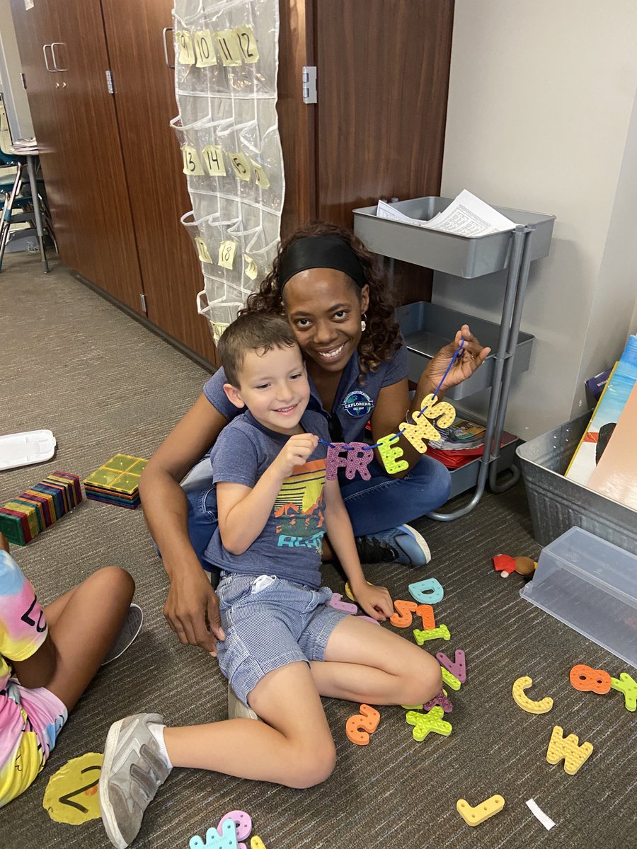 #BringingOutTheBest@WellsES. Forever Friends! I’ll be there for you!!🎶