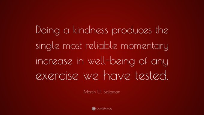 Seligman noticed that extremely happy, fulfilled people tend to get on with others, and enjoy company.
Similarly, the meaningful life, or acting in the service of others, something bigger than oneself, led to great satisfaction and fulfillment.
MARTIN SELIGMAN
DK The psych. book