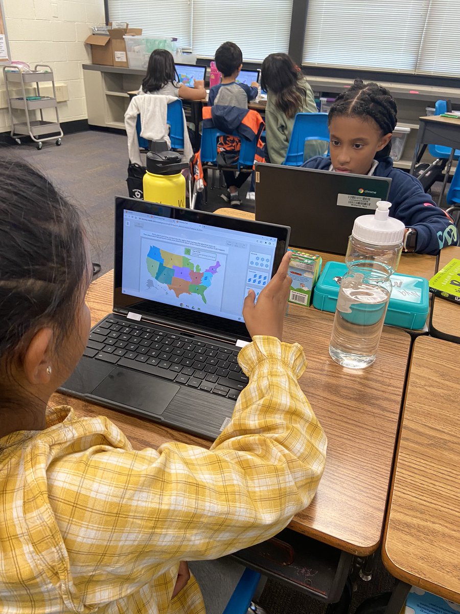 CampiMrsBuckner's tweet photo. Not only are our 3rd grade meteorologists deciding where our orangutan reserve should go, but, now we are learning about natural hazard patterns and making future predictions! We loved tracking storms on the @Amplify apps!  #teambuckner #teamcampi https://t.co/UkEIYHNwJ4