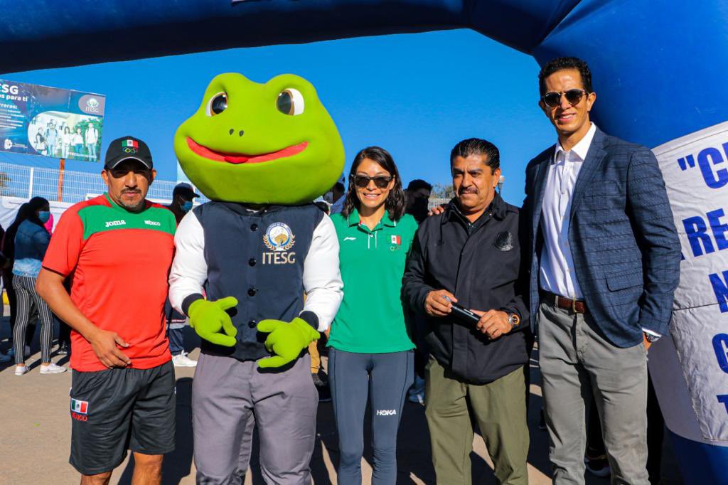 roymnieto's tweet photo. Padrísimo acompañar el día de hoy al #TeamGalvan, @CODEGuanajuato y @comudeg, en la 1er Carrera Atlética de Puentecillas.
#GuanajuatoCiudadDeportiva
#CapitalDeportiva
#HaciendoCiudad https://t.co/hkxZVXKKjj
