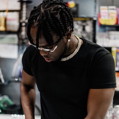 datzDakrome's tweet photo. #NewProfilePic https://t.co/uNRdQGoXJx