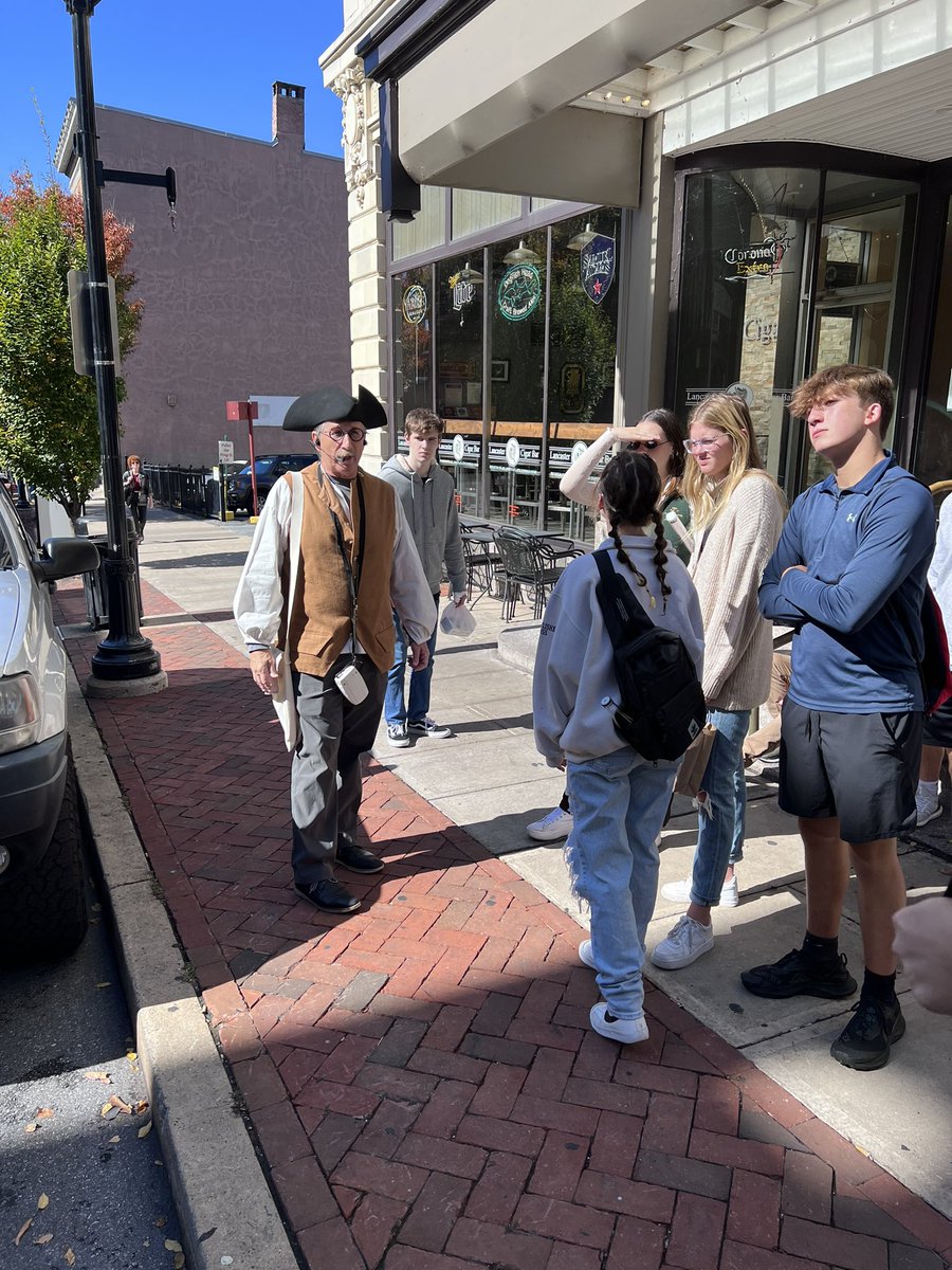Mr. Newman’s PA and Lancaster Co. history had a great visit <a href="/FultonTheatre/">Fulton Theatre</a> and a walking tour with @cityoflancpa <a href="/hempfield/">Hempfield SD</a>