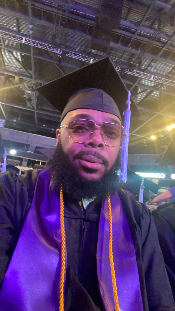 kellsgotfinesse's tweet photo. Bout to graduate…again…how they say it #MasteredIt #gcugrad #MastersInSpecialEducation https://t.co/y7xuLLhMOK