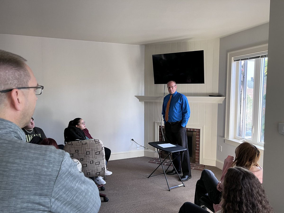 HSDSocStudies's tweet photo. Mr. Chmil’s Rights and Events class had a great visit to Mr. Troy Mattes (a Hempfield parent) Law Firm Mattes&amp;Mahon on the topic of immigration @TroyJamesMattes @hempfield https://t.co/x6W9oUspY6