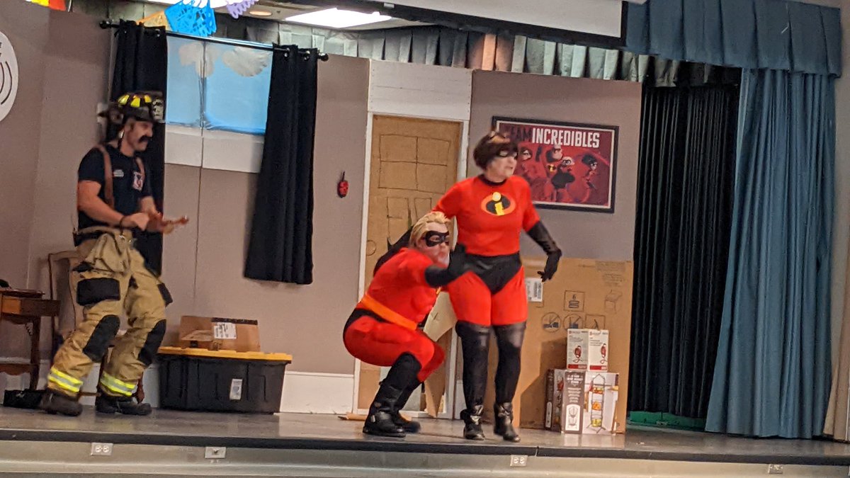 Hodge Elementary tweet media