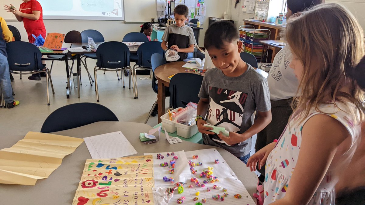 Hodge Elementary tweet media