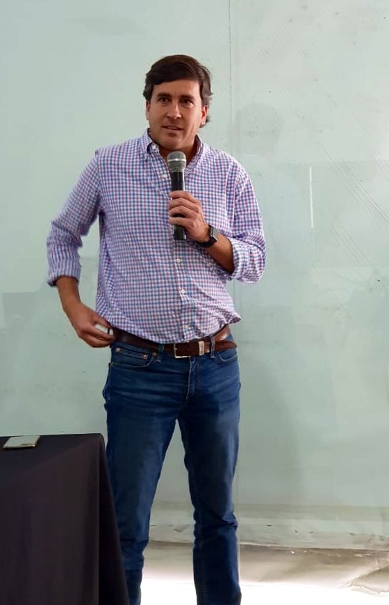 FrentePlural's tweet photo. ASAMBLEA DEL FRENTE PLURAL

Elegimos las autoridades de la Asamblea, apoderados y habilitamos las negociaciones para la definición de la estrategia electoral de las elecciones del 2.023
#Salta #FrentePlural https://t.co/vxjxOILSjM