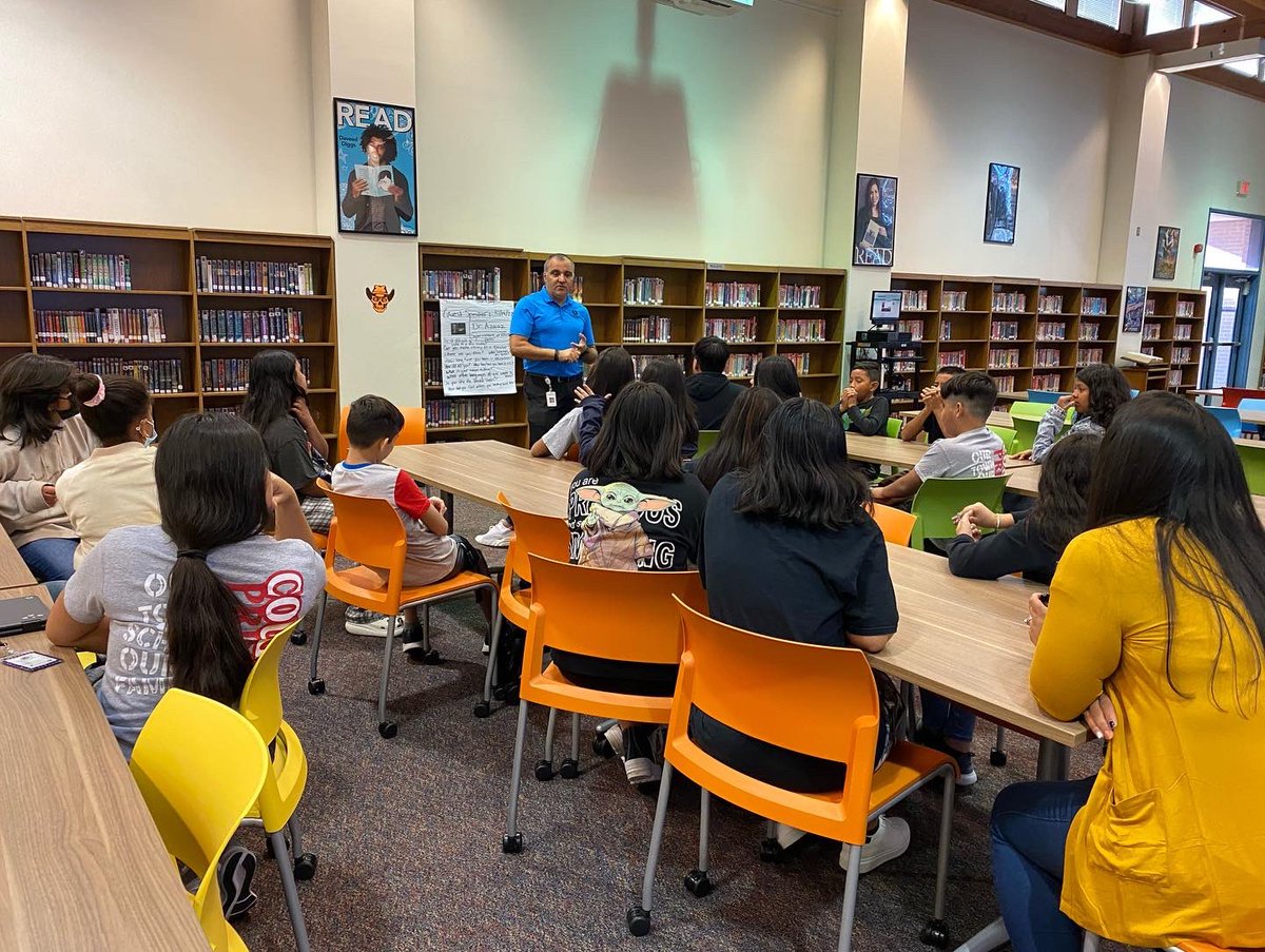 Chisholm Trail MS (@ctms_cougars) on Twitter photo We had a special guest speaker visit one of our classes today and it was amazing!! Thank you, <a href="/HafedhAzaiez/">Dr. Hafedh Azaiez</a>, for sharing your experiences with us! ❤️🖤
<a href="/RoundRockISD/">Round Rock ISD</a> We had a special guest speaker visit one of our classes today and it was amazing!! Thank you, <a href="/HafedhAzaiez/">Dr. Hafedh Azaiez</a>, for sharing your experiences with us! ❤️🖤
<a href="/RoundRockISD/">Round Rock ISD</a>
