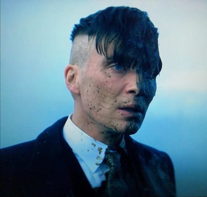 peakykoko's tweet photo. the duality of one cillian murphy 🥰

thomas shelby           cillian murphy https://t.co/M6fVgkwhrS