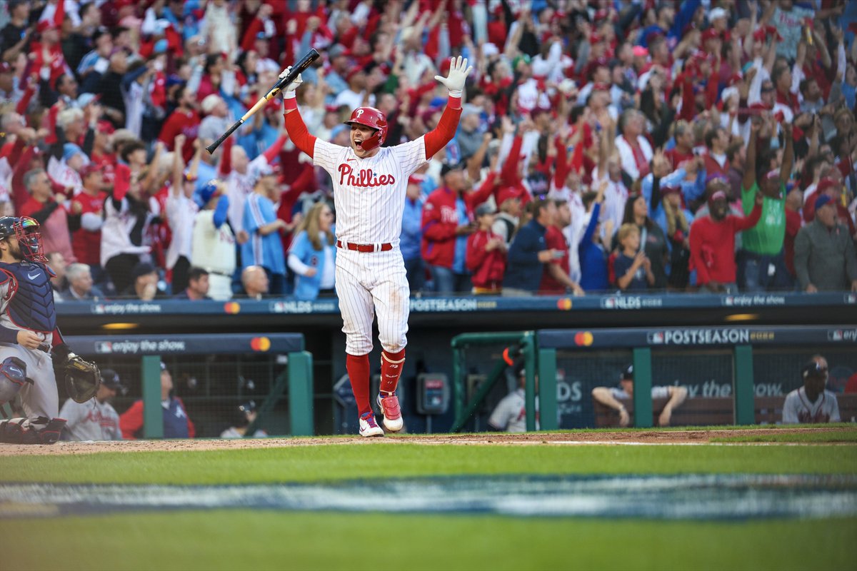 MLB's tweet photo. Bat spikes >>>>>>

#Postseason https://t.co/ZbxJiGcG87