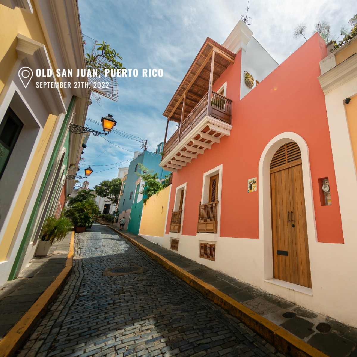 discover_PR's tweet photo. Our colorful, welcoming streets are open to welcome you, &amp; our arms are open too.🥰🇵🇷 Most areas, attractions, &amp; historical parks on our Island are ready for you to explore. Visit https://t.co/nfHOOfRXbv to start planning now.✈️ #WeAreBoricuas #DiscoverPuertoRico https://t.co/lN5KMSkPKG