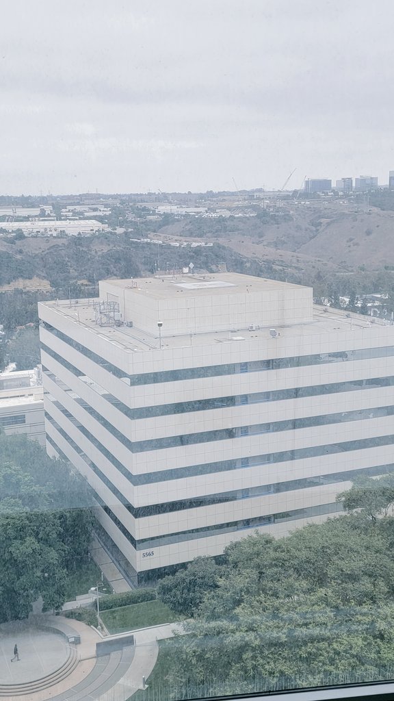 Sascha Segan tweet media