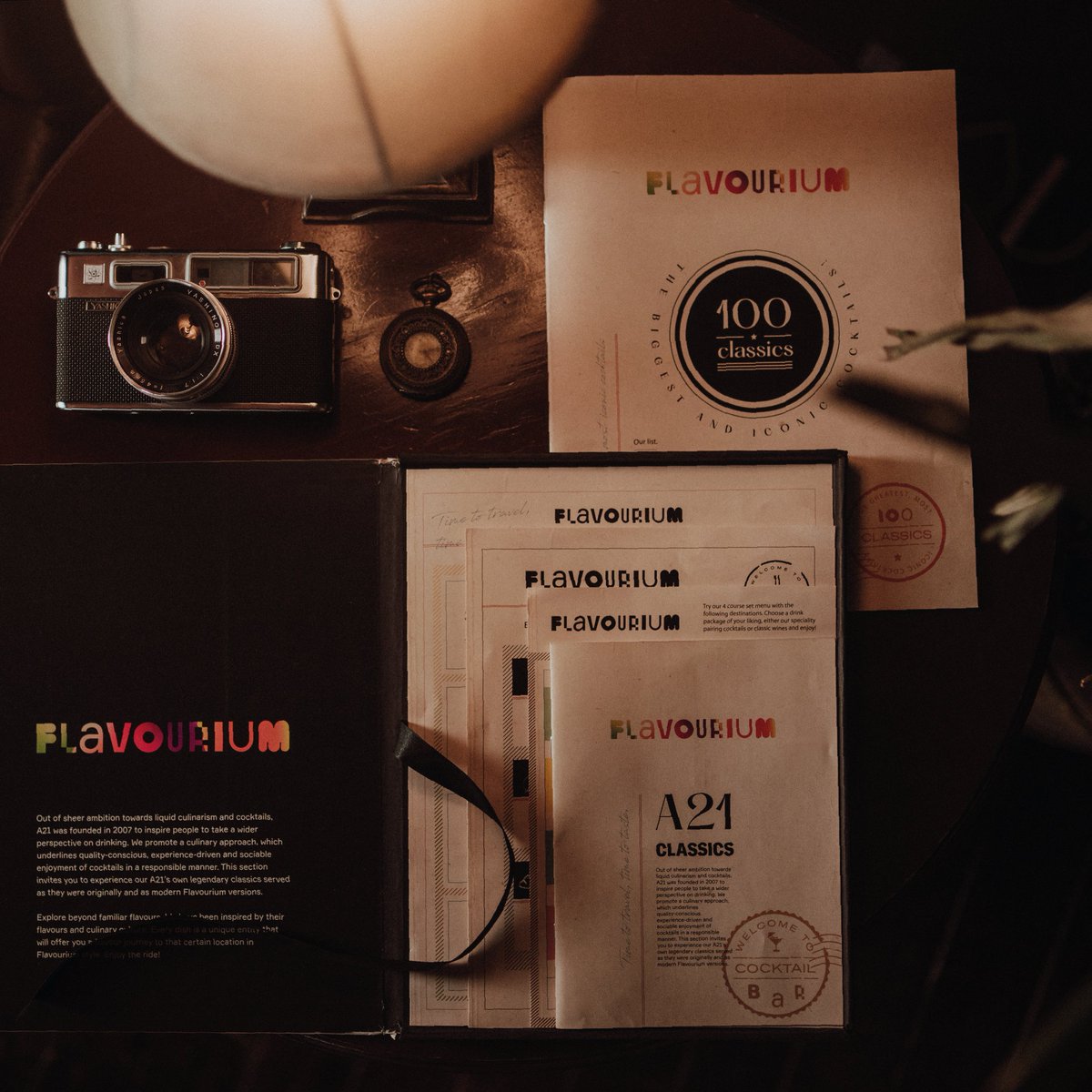 HappyStudioMx's tweet photo. Inspirados en el sabor de la experiencia, creamos un sistema de menús para Flavourium, un restaurante ubicado en Helsinki, Finlandia. 

Visita nuestro portafolio:
https://t.co/fjenxVFfti

#happy #branding #VisualDesign https://t.co/T1J3thpRM1