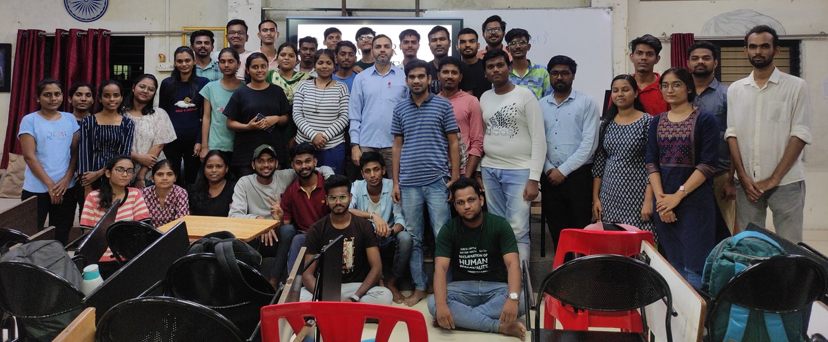 ajay_kolii's tweet photo. 🙂 I’m happy to share that today we finished 30 hours course “R for Beginners” at @Nalanda_Wardha 

🥳 Congratulations!! dear students.

#RStats #DataScience https://t.co/2xDPjtRHqX