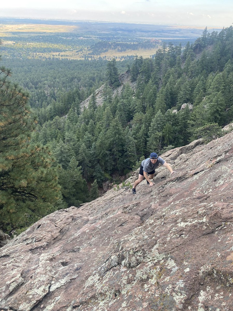 ham__will's tweet image. Reminder to go outside pt2