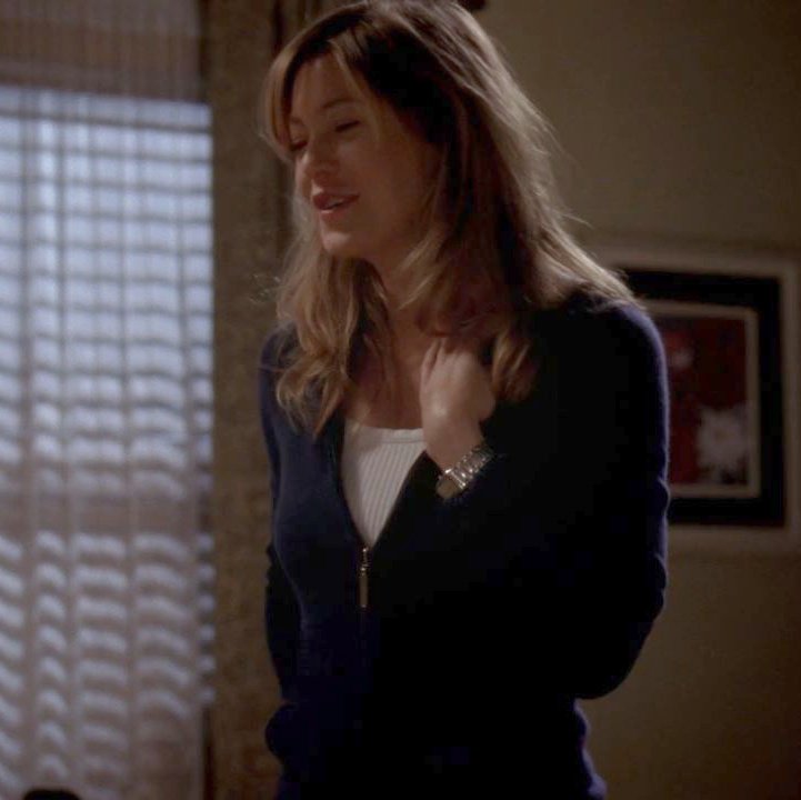 boobsmeredith's tweet photo. at your service, dr. grey https://t.co/YGIomPtbGL