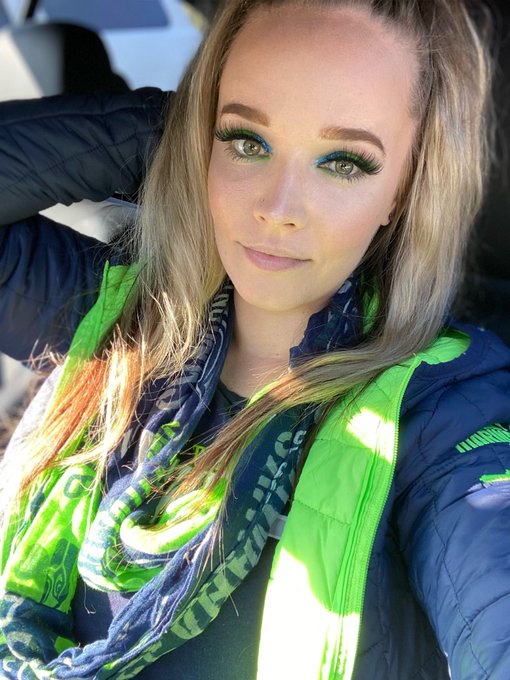 Y&rsquo;all already know! #BlueFriday #GoHawks https://t.co/7j1UUkjS7g<a href="/tag/bluefriday"class="tags">#BlueFriday</a><a href="/tag/gohawks"class="tags">#GoHawks</a>